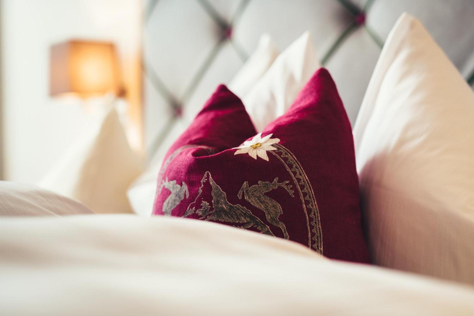 Hotel Garni Angela Ишгъл Екстериор снимка