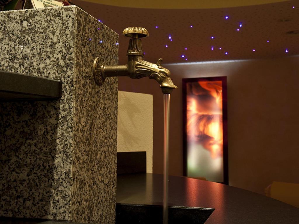 Hotel Garni Angela Ишгъл Екстериор снимка
