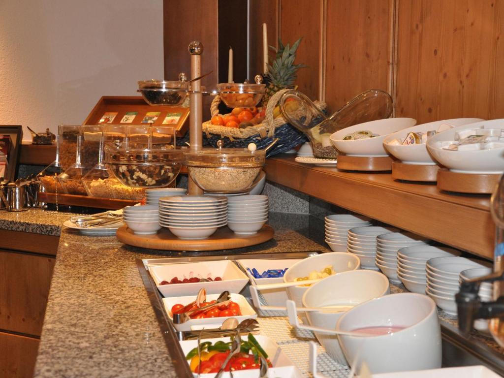 Hotel Garni Angela Ишгъл Екстериор снимка