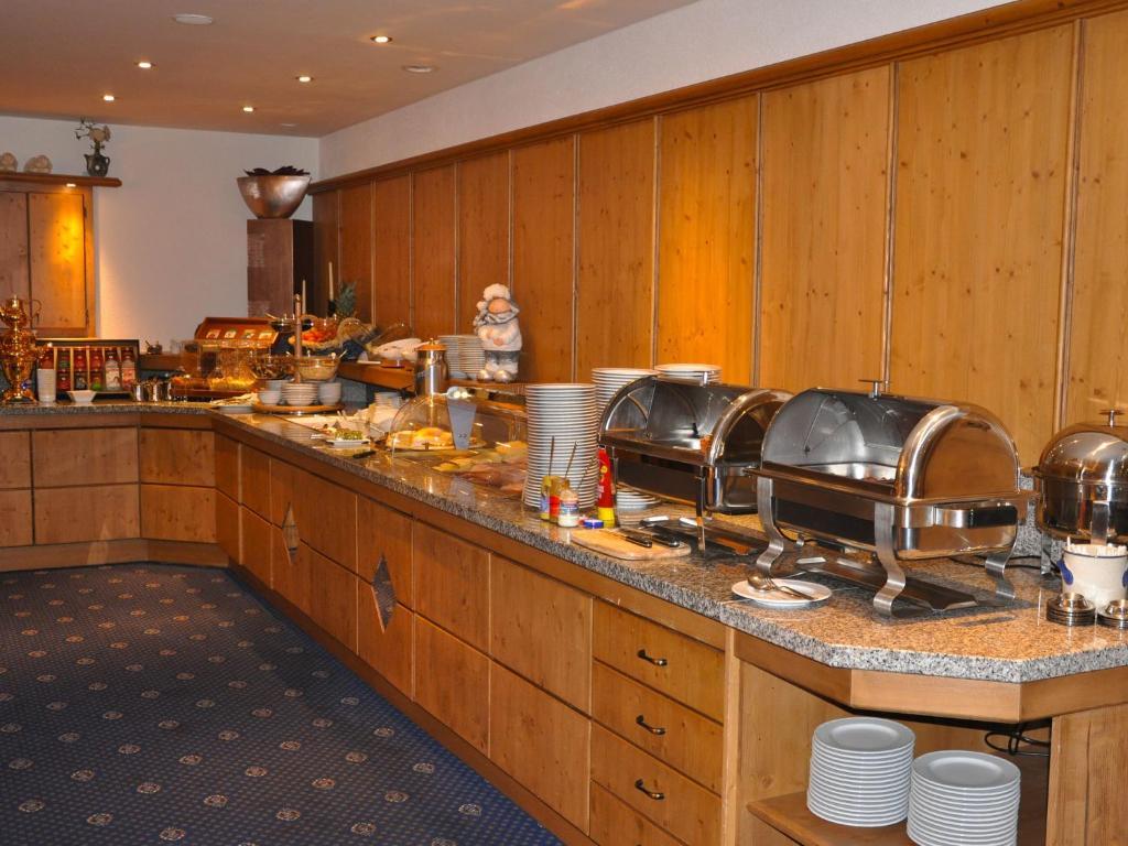 Hotel Garni Angela Ишгъл Екстериор снимка